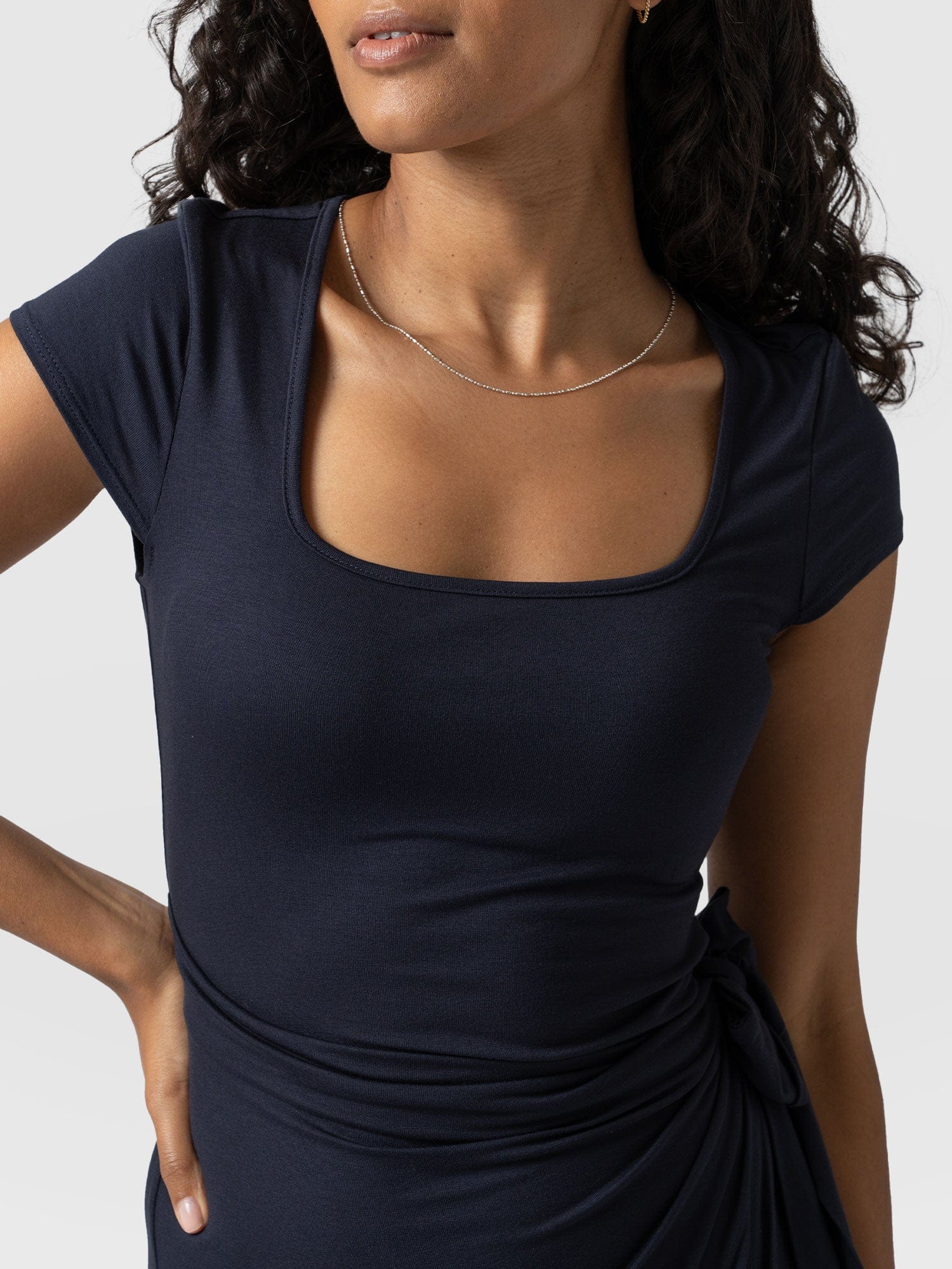 Amelia Short Sleeve Wrap Dress Navy - Women's Dresses | Saint + Sofia® EU